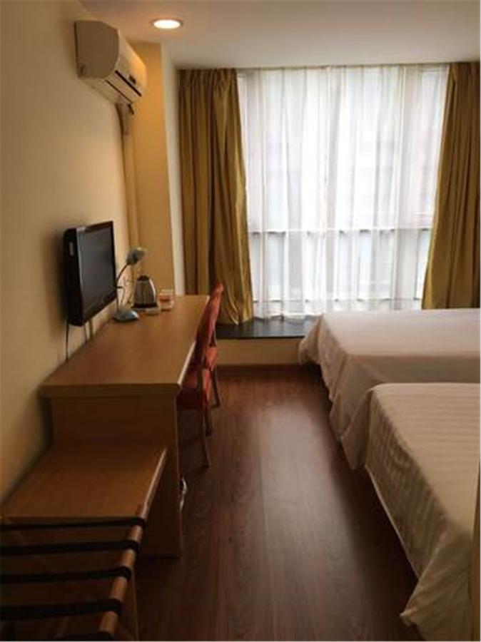 Home Inn Guangzhou Guangdong University Of Foreign Studies Baiyun Avenue Extérieur photo
